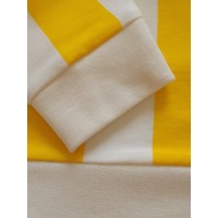 سويتر - بوجه مبتسم 